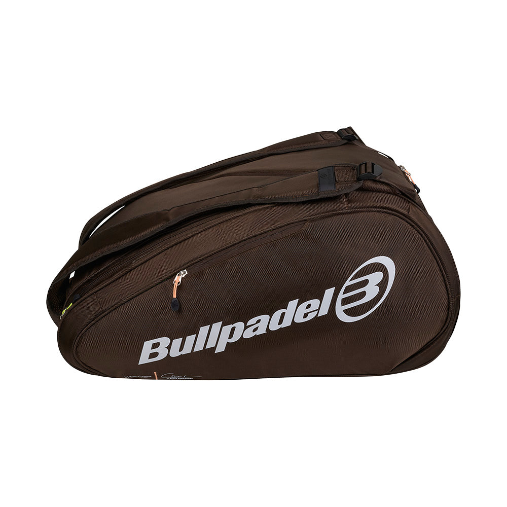 BULLPADEL BPP-26024 WONDER 2026 CLAUDIA FERNÁNDEZ (Padel Bag) by Bullpadel